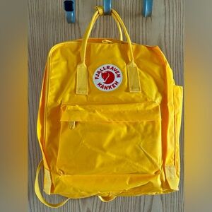Fjallraven KÅNKEN Yellow Backpack